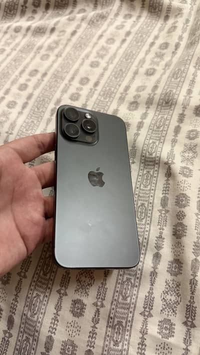 Apple iPhone 15 Pro Max