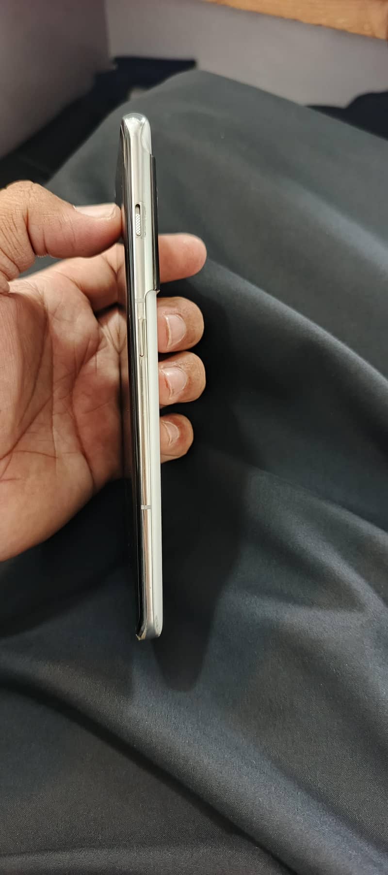 One Plus 10 Pro 1