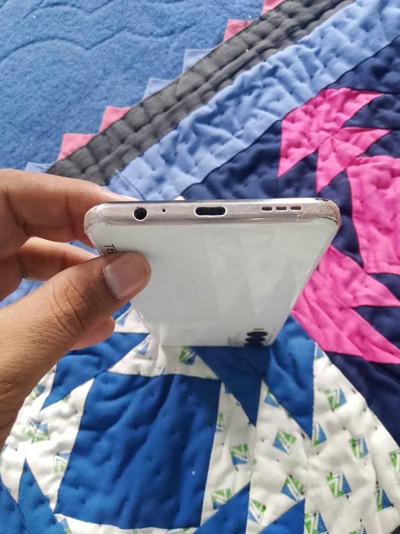 Tecno Camon 18P 2