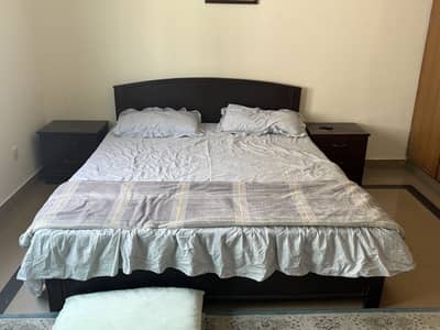 Pure wooden bed