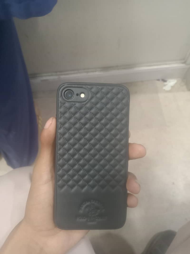Apple iPhone SE 2