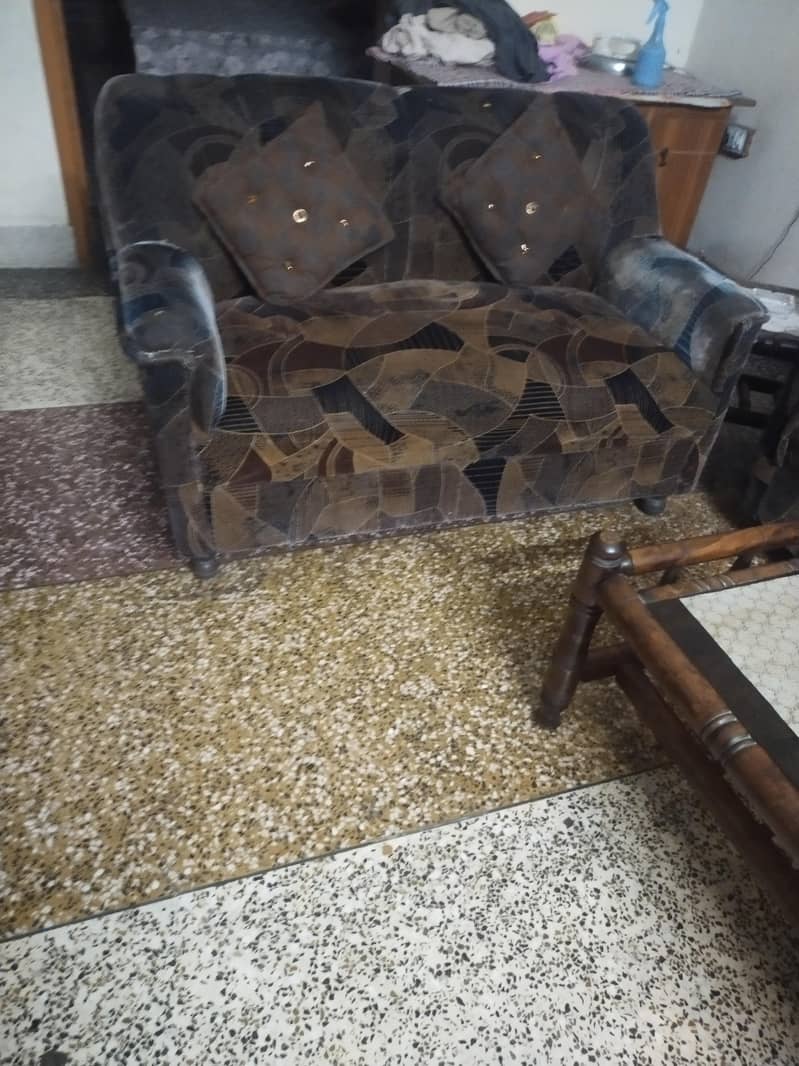 Sofa Set / 6 Seater Sofa Set / 2 Sofa Chairs For Sale 1