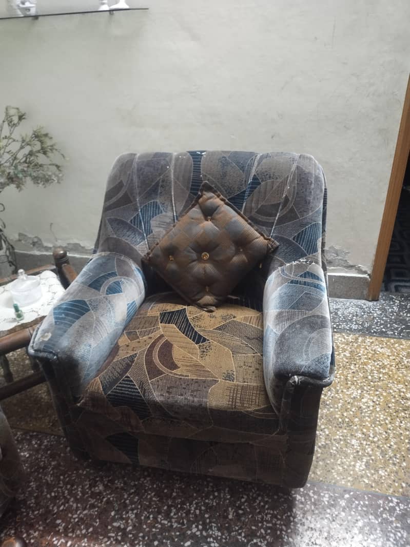 Sofa Set / 6 Seater Sofa Set / 2 Sofa Chairs For Sale 2