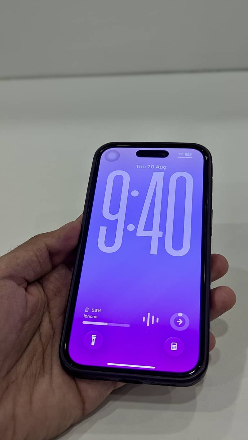 Apple iPhone 14 Pro 1