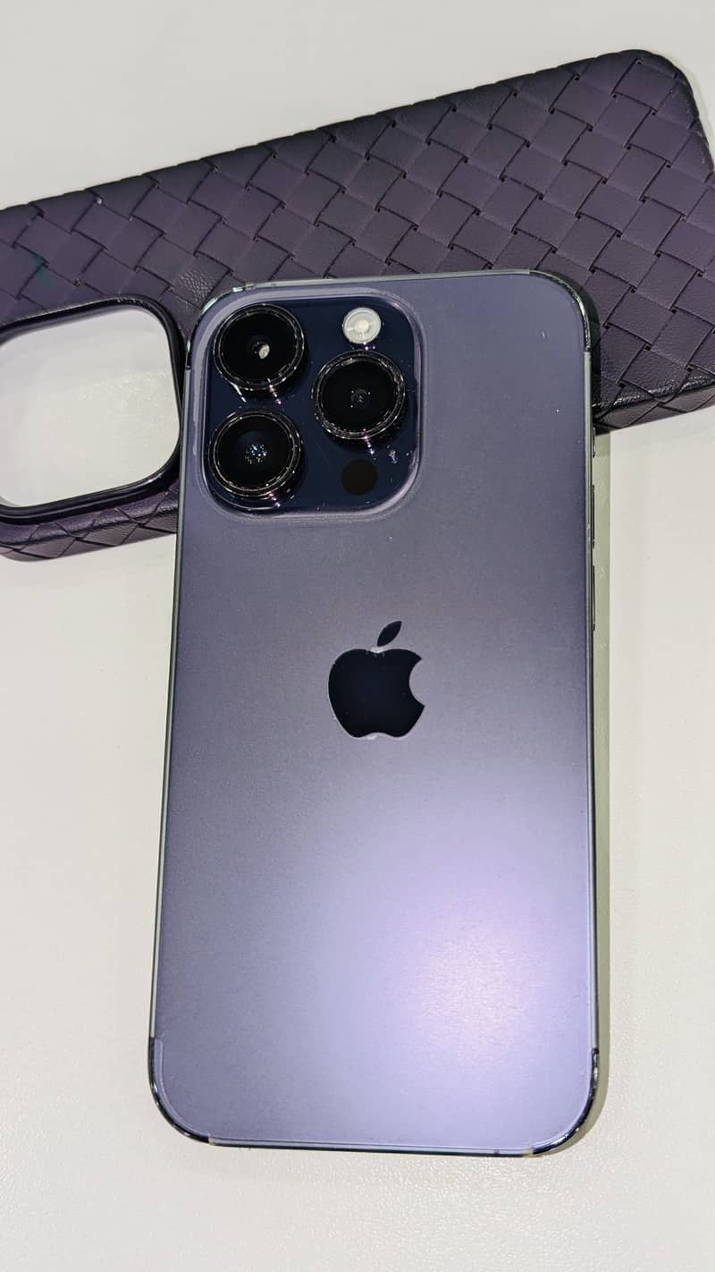 Apple iPhone 14 Pro 2