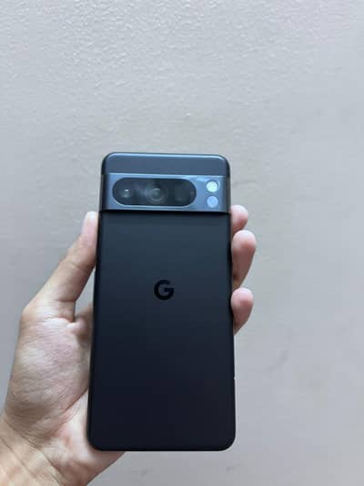 Google Pixel 8 Pro