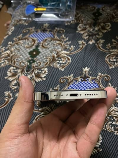 iPhone 14 Pro Max pta