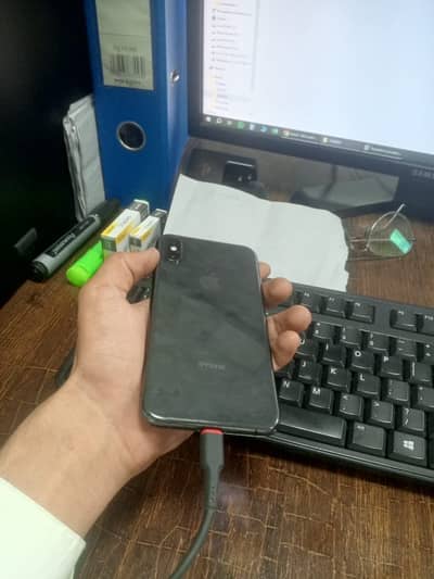 Apple iPhone XS