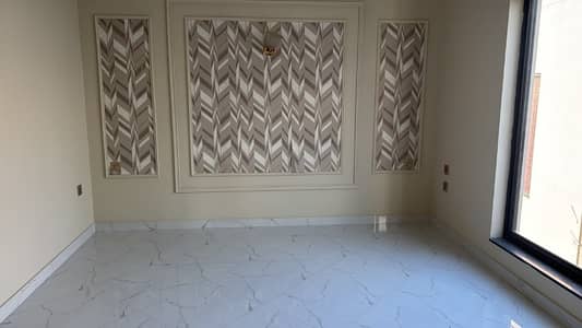 3 Bed 2 Kitchen And Tv Lounge Pura 5 Marla House For Rent Available