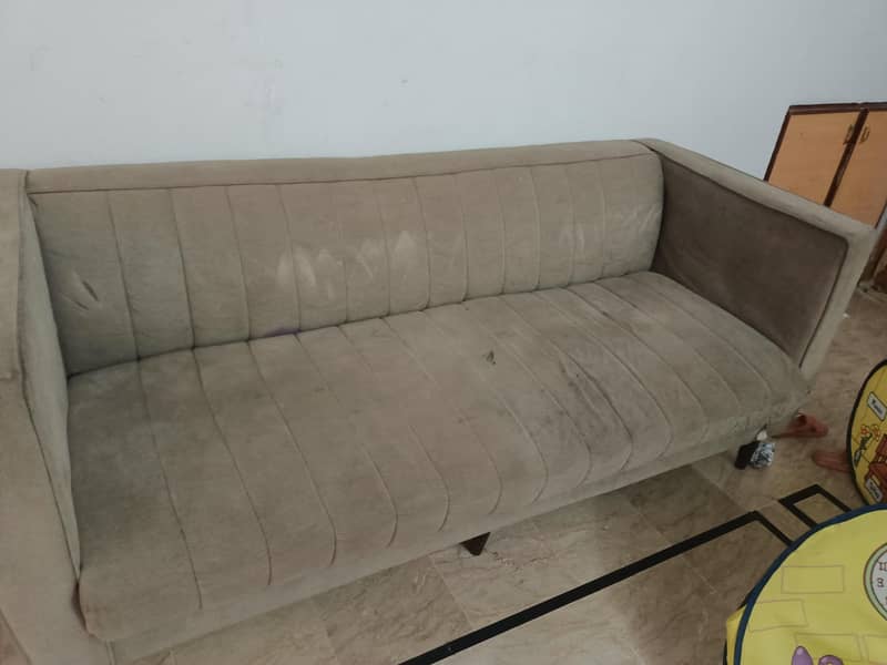 5 Seater 0