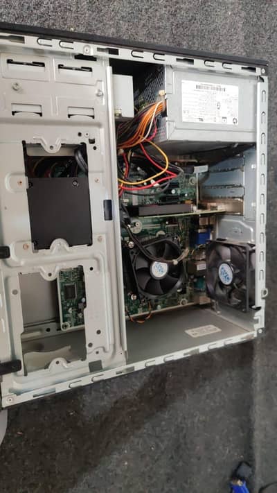 Hp corei5 4th generation 8 gb ram 128 ssd 2 gb graphic card