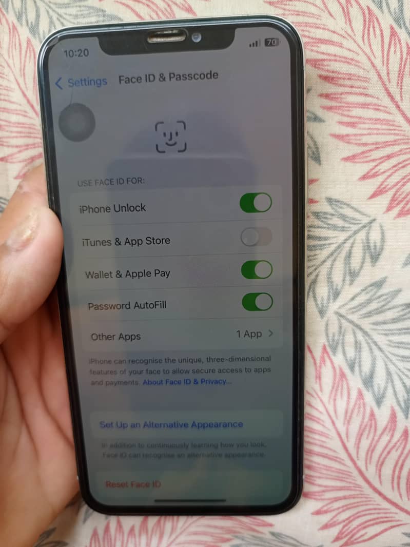 Apple iPhone X 5