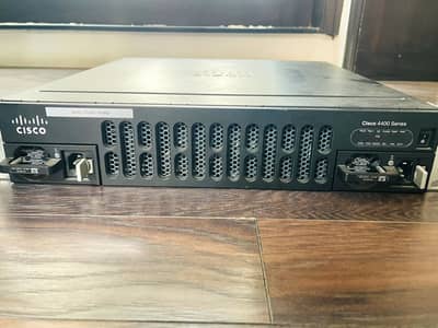Cisco ISR 4451-X/K9 Integrated Server Router
