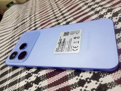 Tecno spark 40