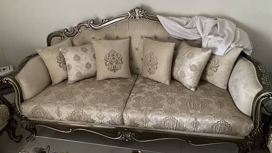 7 seaters sofa with 3 glass tables available branded sofas