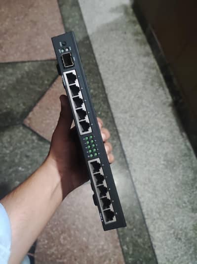 Mikrotik RB 4011