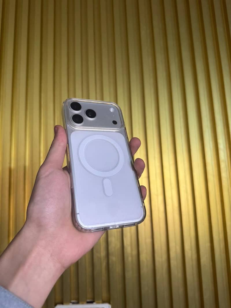 iPhone 17 pro max 2