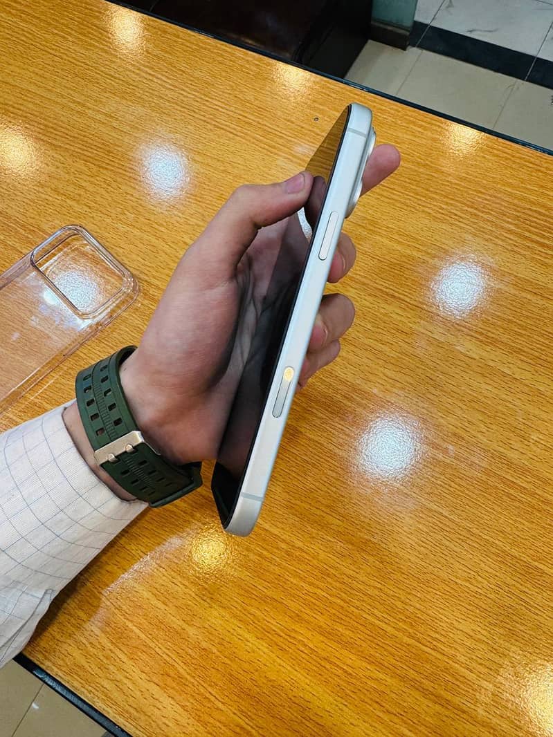 iPhone 17 pro max 10