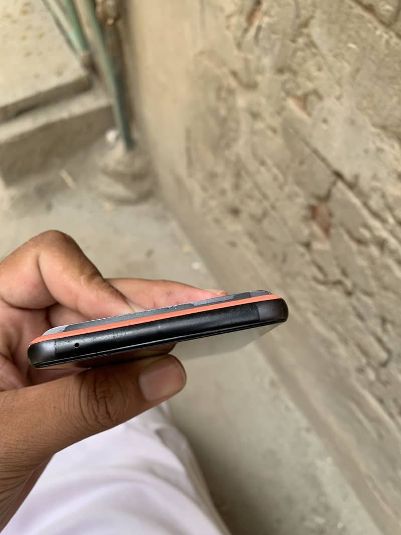 Google Pixel 6 5