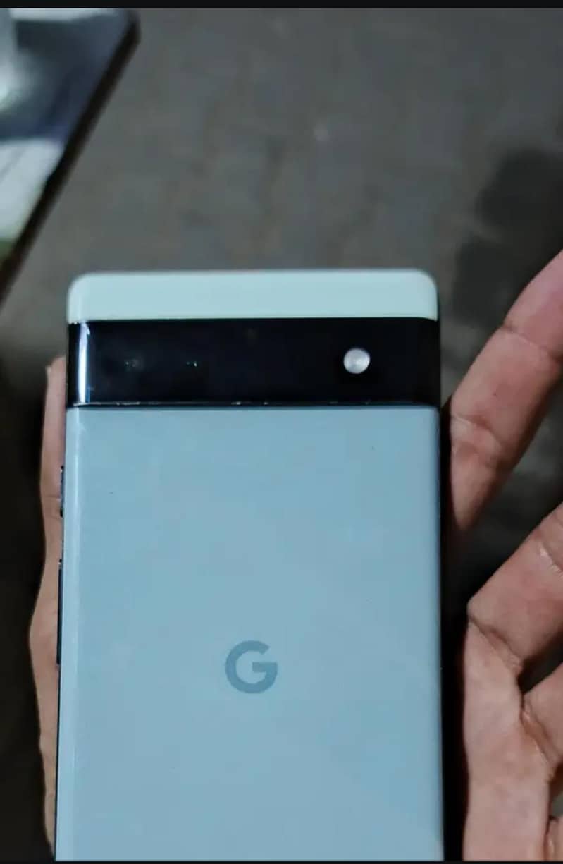 Google Pixel 6a 1