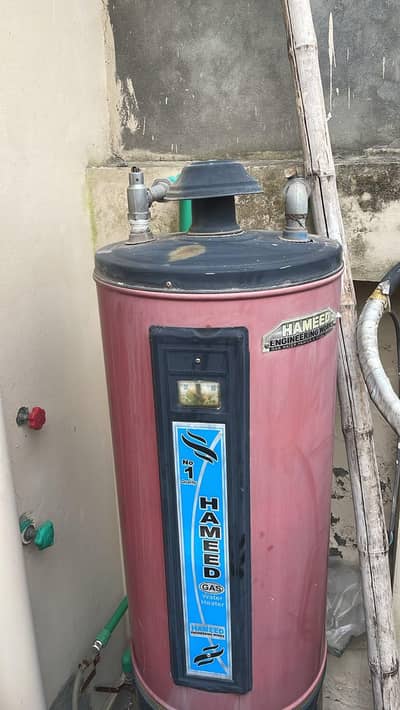 Gas gyser