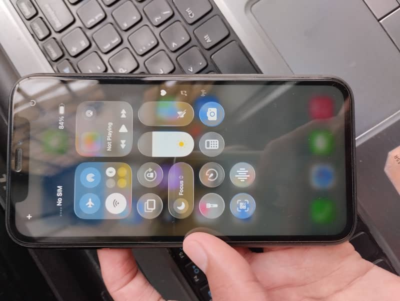 iPhone 11 2