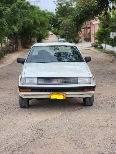 Toyota Corolla 1986 (Ac / CNG /Petrol)