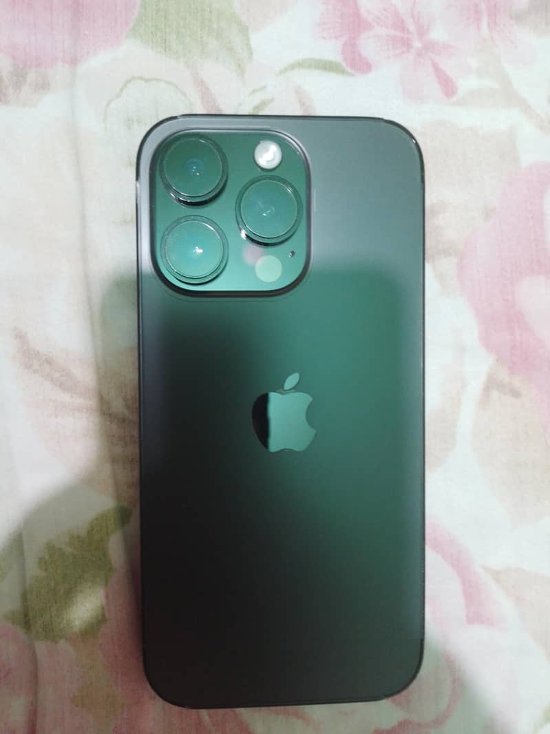 Apple iPhone 14 Pro 0