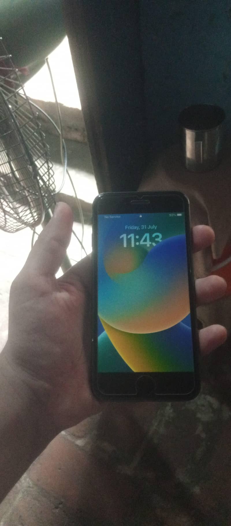 Apple iPhone 8 3