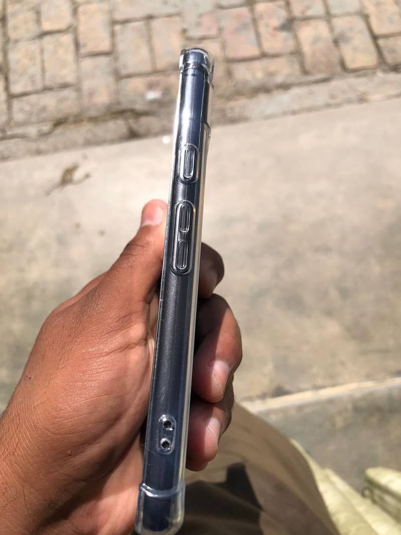 Google Pixel 7a 2