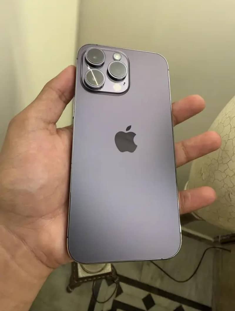Apple iPhone 14 Pro Max 3