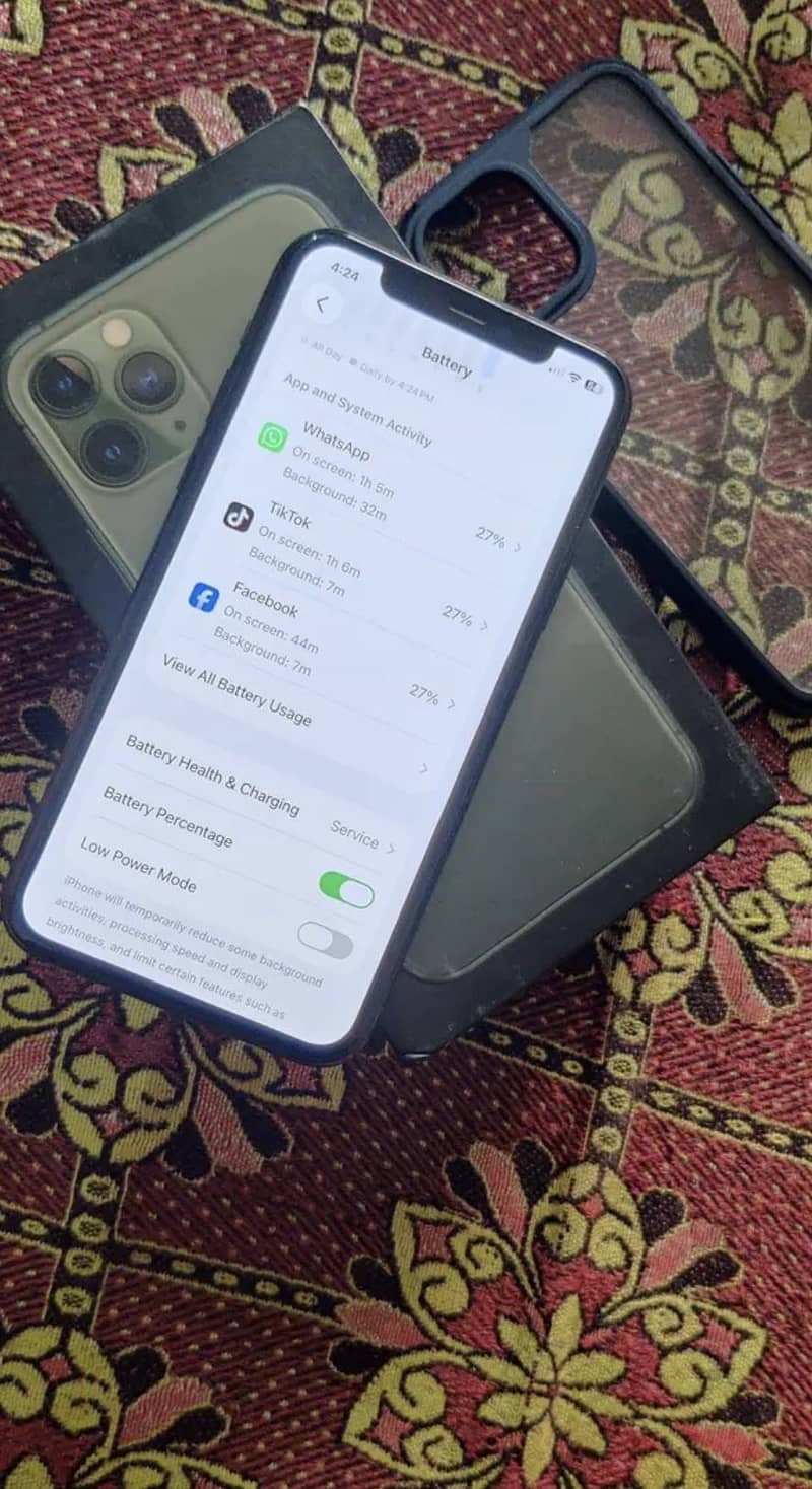 Apple iPhone 11 Pro 2