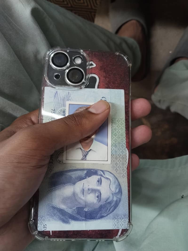 Apple iPhone 15 0