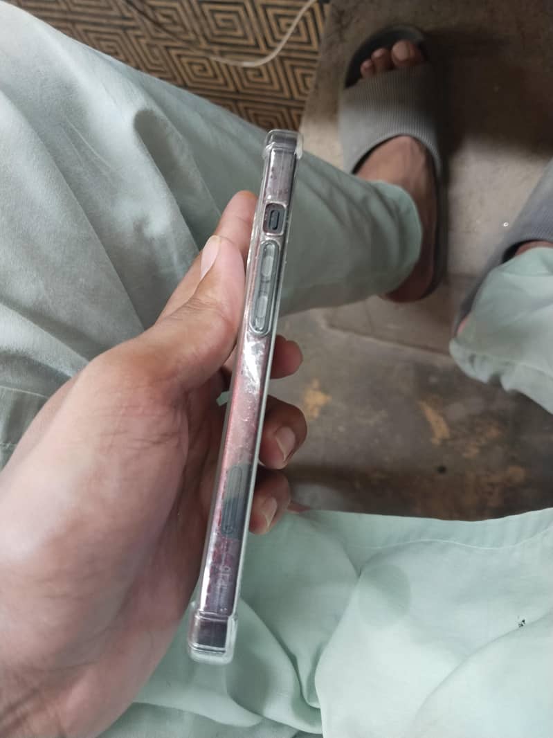 Apple iPhone 15 1