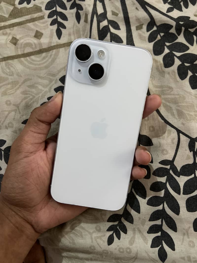 Apple iPhone 15 1