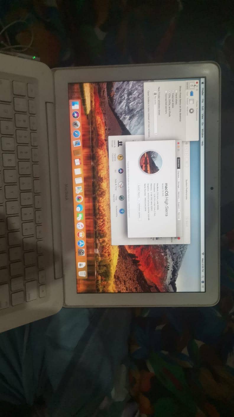 MacBook Pro Mid 2009 1