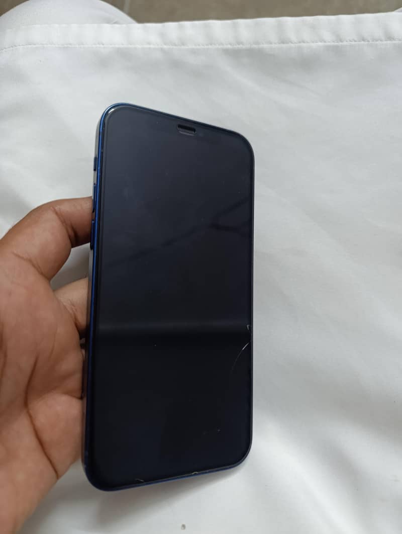 Apple iPhone 12 5