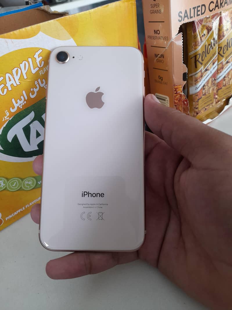 Apple iPhone 8 6