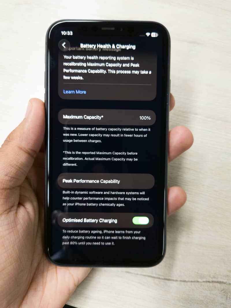 Apple iPhone 11 4