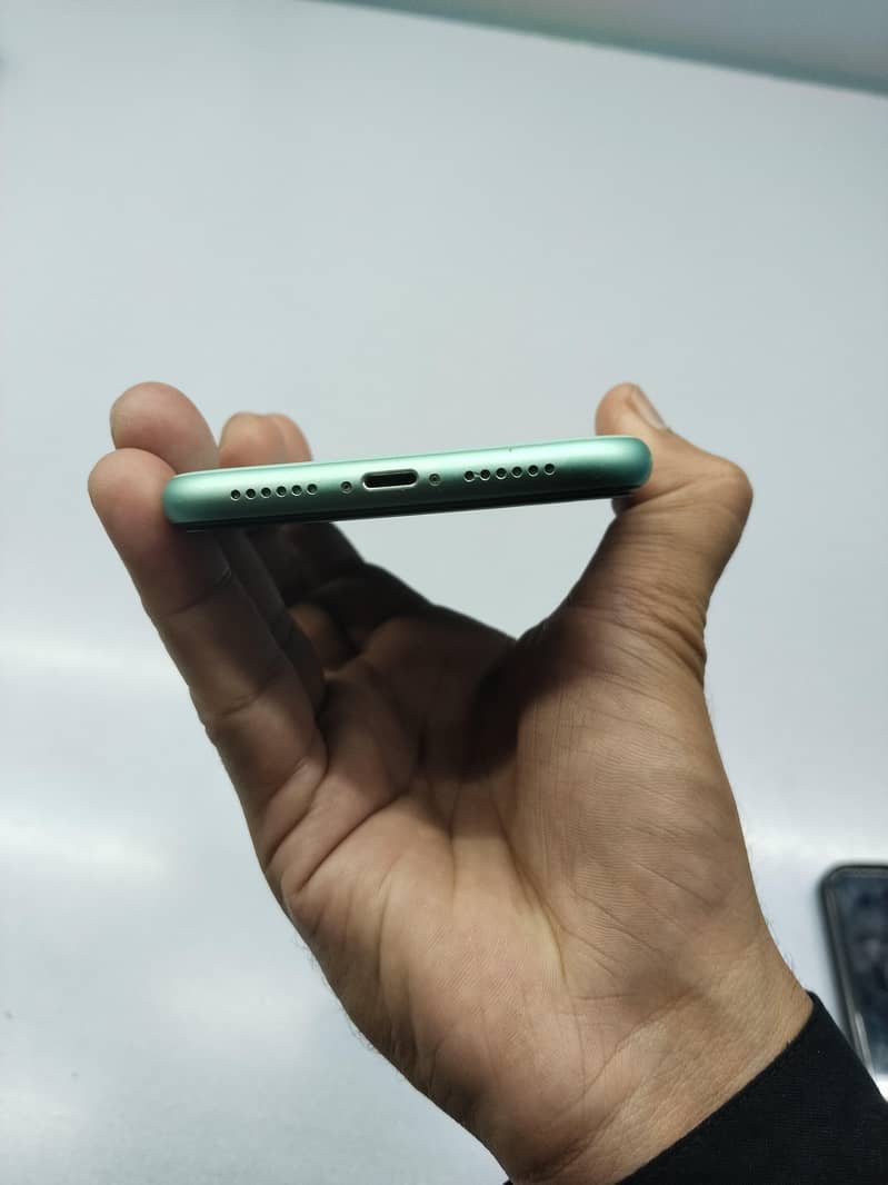 iphone 11 3