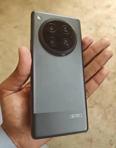 Infinix Zero 40