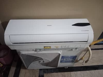 haier ac DC inverter 1 ton all ok original condition 03044085840