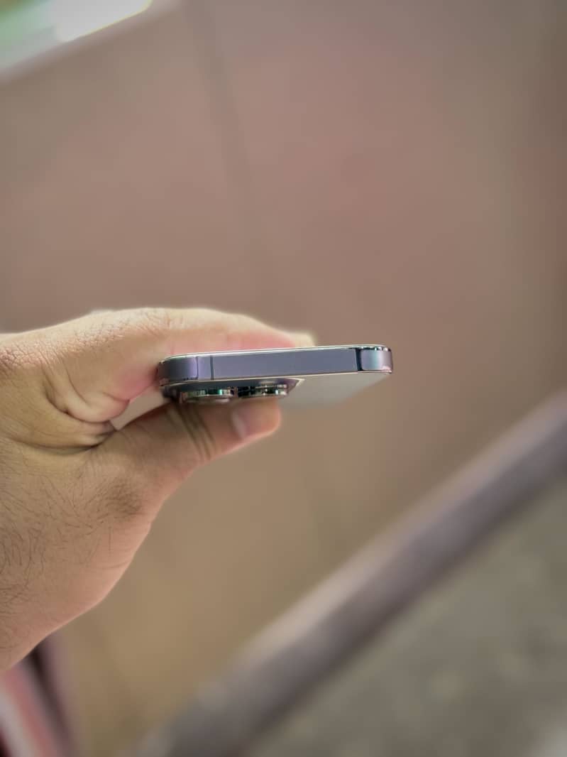 Apple iPhone 14 Pro 3