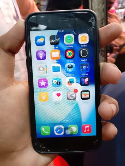 Apple iPhone SE 2020