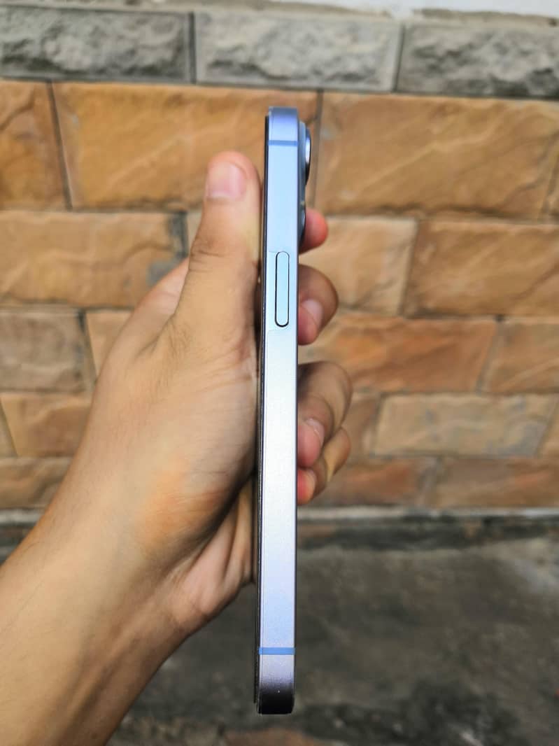 Apple iPhone 14 1