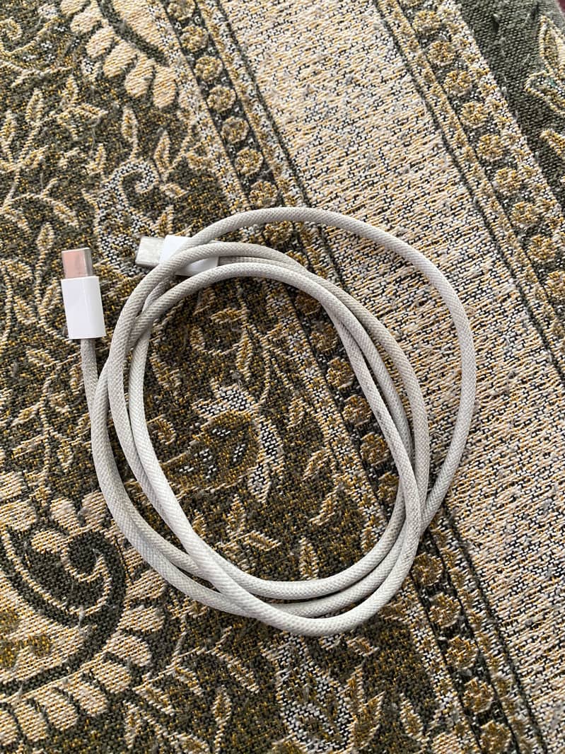 iphone charging cable 0