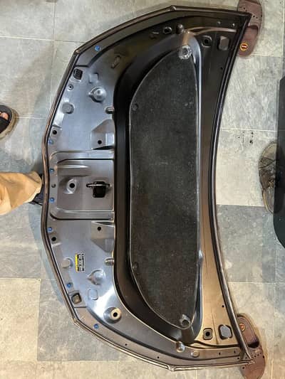 Toyota Vitz Left Doors (2) + Bonnet/Hood – Genuine Parts