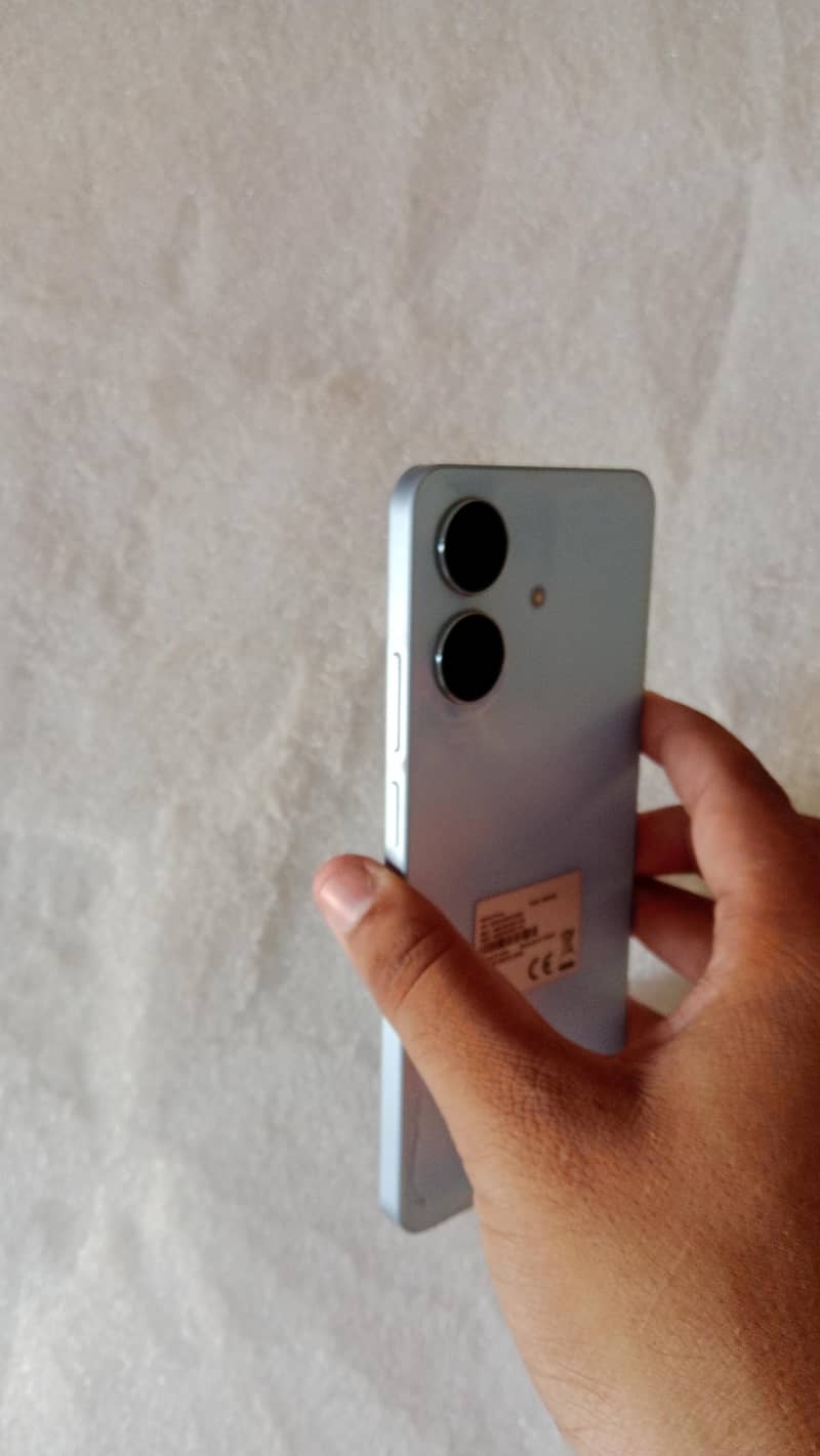 Realme Note 60 5