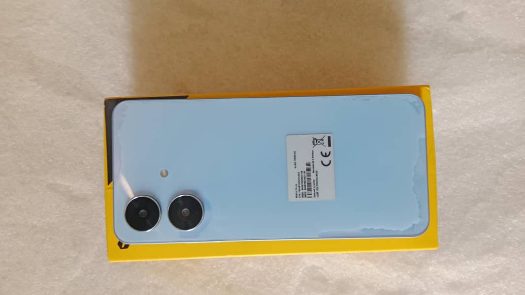 Realme Note 60 8