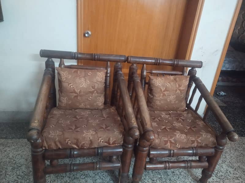 Sofa Set / 6 Seater Sofa Set / 2 Sofa Chairs For Sale 3